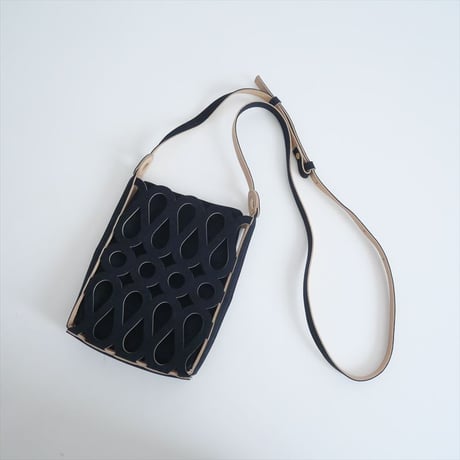 〇2023AW / SPICK&SPAN購入品 / MARY AL TERNA / MAZE ミニショルダーバッグ / 23092210003130 / 2507-0783