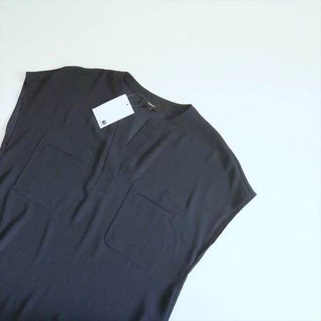 2022SS / Theory / Powder Crepe PKT Popover N / 01-2208204 / 2411-1365