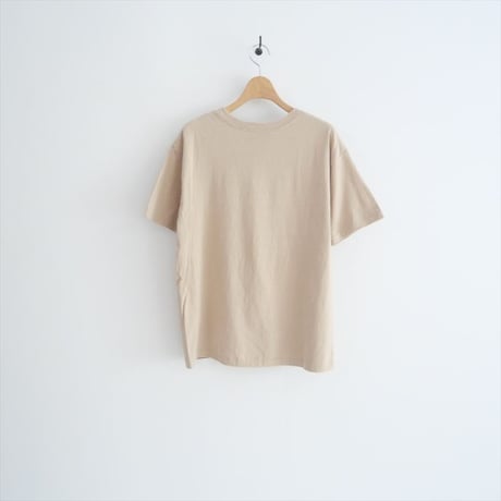 2025AW今季新作・人気完売品 / DEUXIEME CLASSE別注 / AMERICANA / LOGO TEE / 25070510001330 / 2509-0509