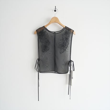 2024SS・人気完売品 / 未使用 / IORE / AIR VEST / IOR24SS-NP-002 / 2503-0939