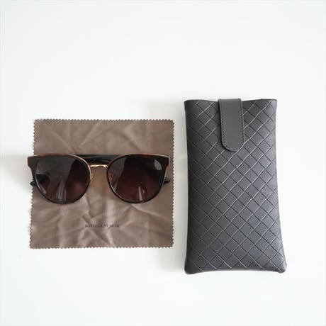 人気完売品 / L'Appartement購入品 / BOTTEGA VENETA / Sunglasses / 23090570001410 / 2506-0766