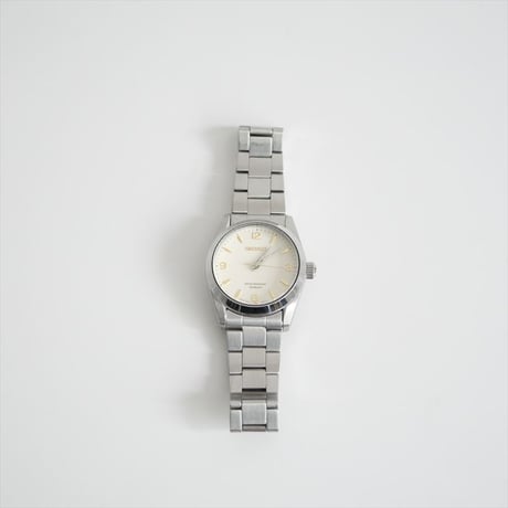 2024・人気完売品 / IENA別注 / SEIKO / SEIKO Exclusive HIROB*IENA(ivory) / 24090900900230 / 2502-0029