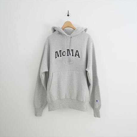継続販売品 / Champion / フーディー MoMA Edition / CS3051 / 2509-1086