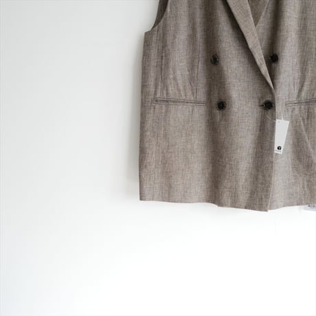 2025SS / SACRA / LINEN COTTON CHAMBRAY GILET / 125106061 / 2509-2029