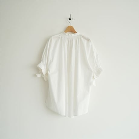 人気完売品 / ENFOLD / GATHER-SLEEVE BLOUSE / 300GS230-2360 / 2508-0646