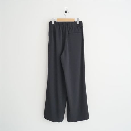 継続販売品 / Ballsey / TOMORROWLAND / 2-wayストレッチ イージーセミワイドパンツ / 11041404203 / 2507-1333