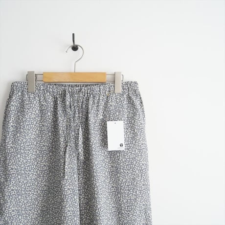 2023 / TOUJOURS / CLASSIC FLORAL PRINT COTTON CLOTH Relax Pants / 2406-0019