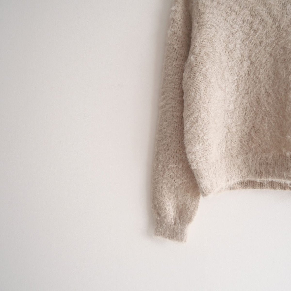 2023AW今季 / SLOANE / 5G天竺モヘヤ ショート丈クルーネック / SL8W-