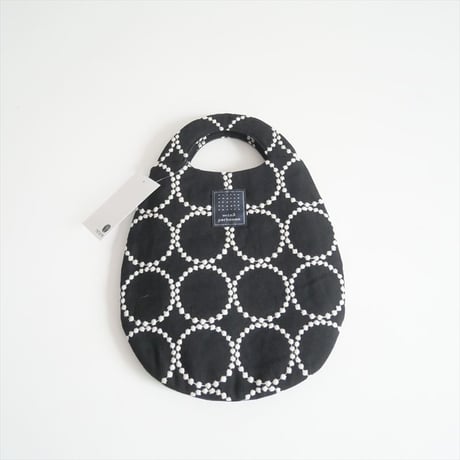2025SS今季・人気完売品 / 未使用 / mina perhonen / tambourine uzura bag  / ads9182 / 2506-0343
