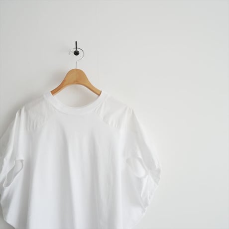人気完売品 / nagonstans / round pullover / 470HA880-1650 / 2508-0587