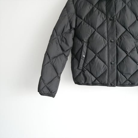 2023AW / MONCLER / ARVOUIN ショートダウンジャケット / I20931A00198 53A5E / 2506-0693