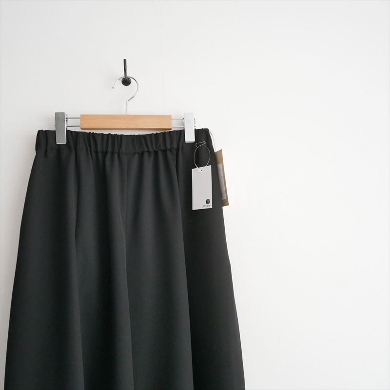 継続販売・人気予約品 / 未使用 / Curensology フォールドロストパンツ