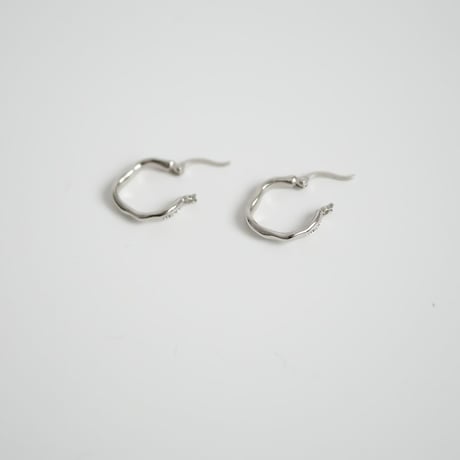 2023 / ete  / フープピアス / 87205800 / 2403-1161