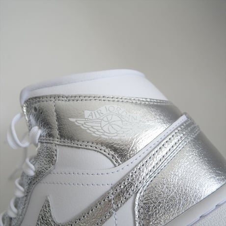 2024SS / 未使用 / NIKE / JORDAN BRAND W AIR JORDAN 1 MID SE / FN5031 / 2505-0354