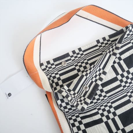 継続販売品 / JOHANNA GUILLICHSEN / PM bag3 Doris BLACK / 2412-0771