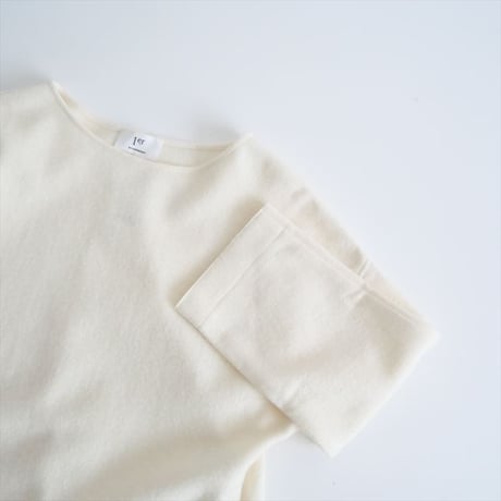 2022AW / 1er Arrondissement  / パイル圧縮プルオーバー / B1024AFB031 / 2408-0001
