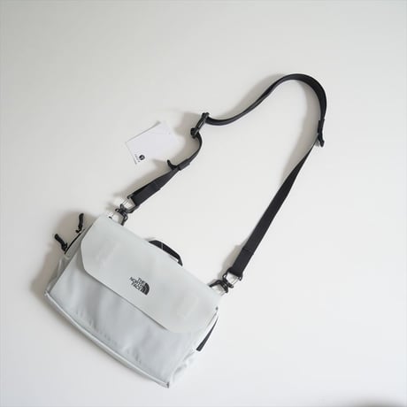 2024SS今季 / 未使用 / THE NORTH FACE / フロントアクセサリーポケット / NM92401 / 2406-0225