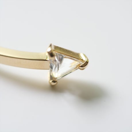 2025・人気完売品 / DEUXIEME CLASSE購入品 / Laaina / TRIANGLE TOPAZ CUFF / 25091510001510 / 2509-0611