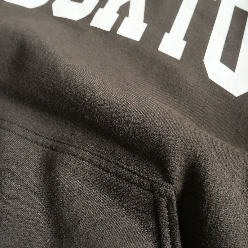 AP STUDIO BROCKTON GYMNASIUMロゴフーディプルオーバー