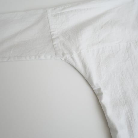 2022 / humoresque / STAND COLLAR BLOUSE - SMOKE WHITE / HA2203A / 2311-2049