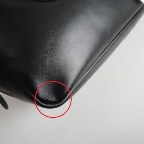継続販売品・人気完売品 / 未使用 / FRAMeWORK別注 / YOUNG&OLSEN / CHARM WIDE BOTTLE BAG / 24092230005510 / 2509-2097