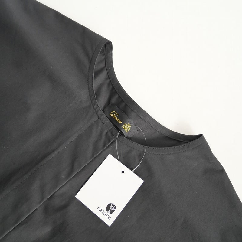 Drawer 完売 コットンクルーネックバックフレアブラウス