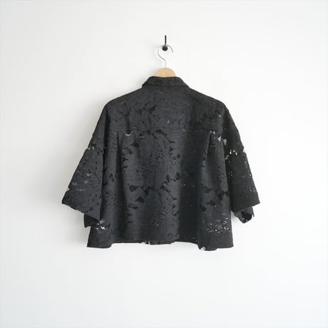 2025SS・人気完売品 / SACRA / LEAF RASCHEL LACE CROPPED SHIRT / 125214071 / 2510-0248