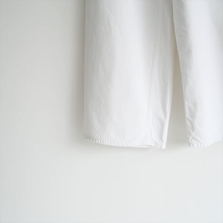 2024・人気完売品 / AP STUDIO購入品 / HAIKURE / BETHANY White denim / 24030587002330 / 2503-1009