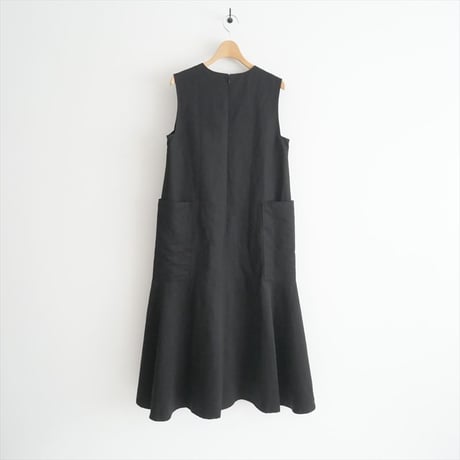 2024 / TENNE HANDCRAFTED MODERN  / NO SLEEVE MERMAID DRESS / 2409-0282
