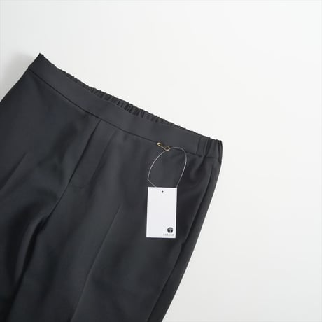 2023AW・人気完売品 / AP STUDIO / Newインサイドスリットパンツ / 23030586501030 / 2411-0446