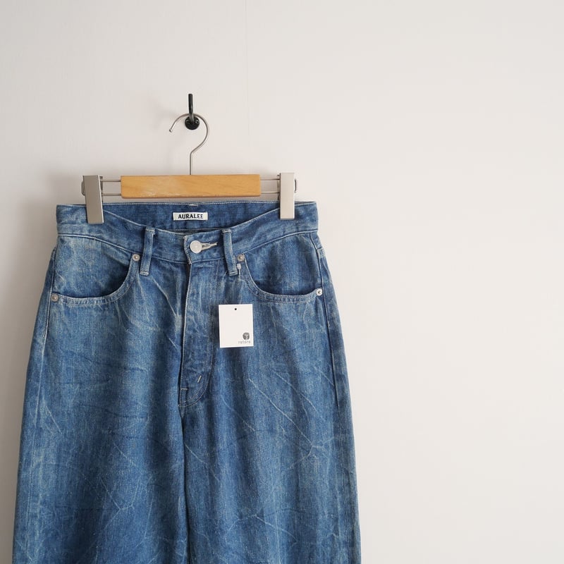 2023 / AURALEE / SELVEDGE FADED LIGHT DENIM PAN