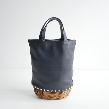 継続販売品 / Ribbon b ララバスケットとリップケースのセット / 2604-0615