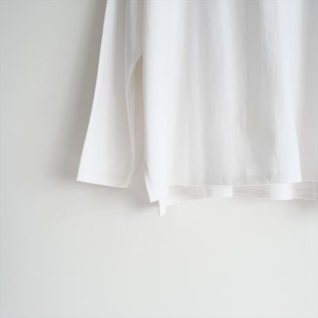 2023AW・人気完売品 / 未使用 / THIRD MAGAZINE / バックプリントロングTシャツ / A0833UTS009 / 2411-2135