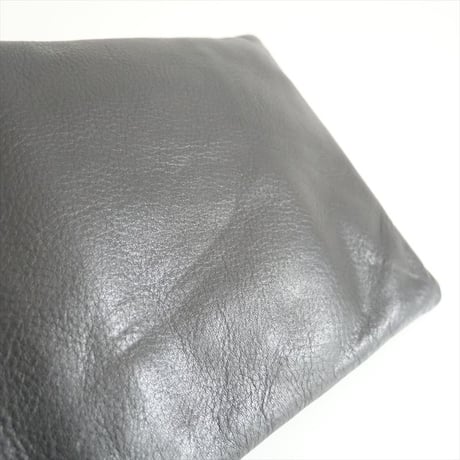 継続販売品 / Yammart / flat shoulder bag (black) / 2408-1025