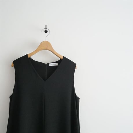 2023SS / STATE OF MIND / allow V neck long OP / 9232050199 / 2408-0327