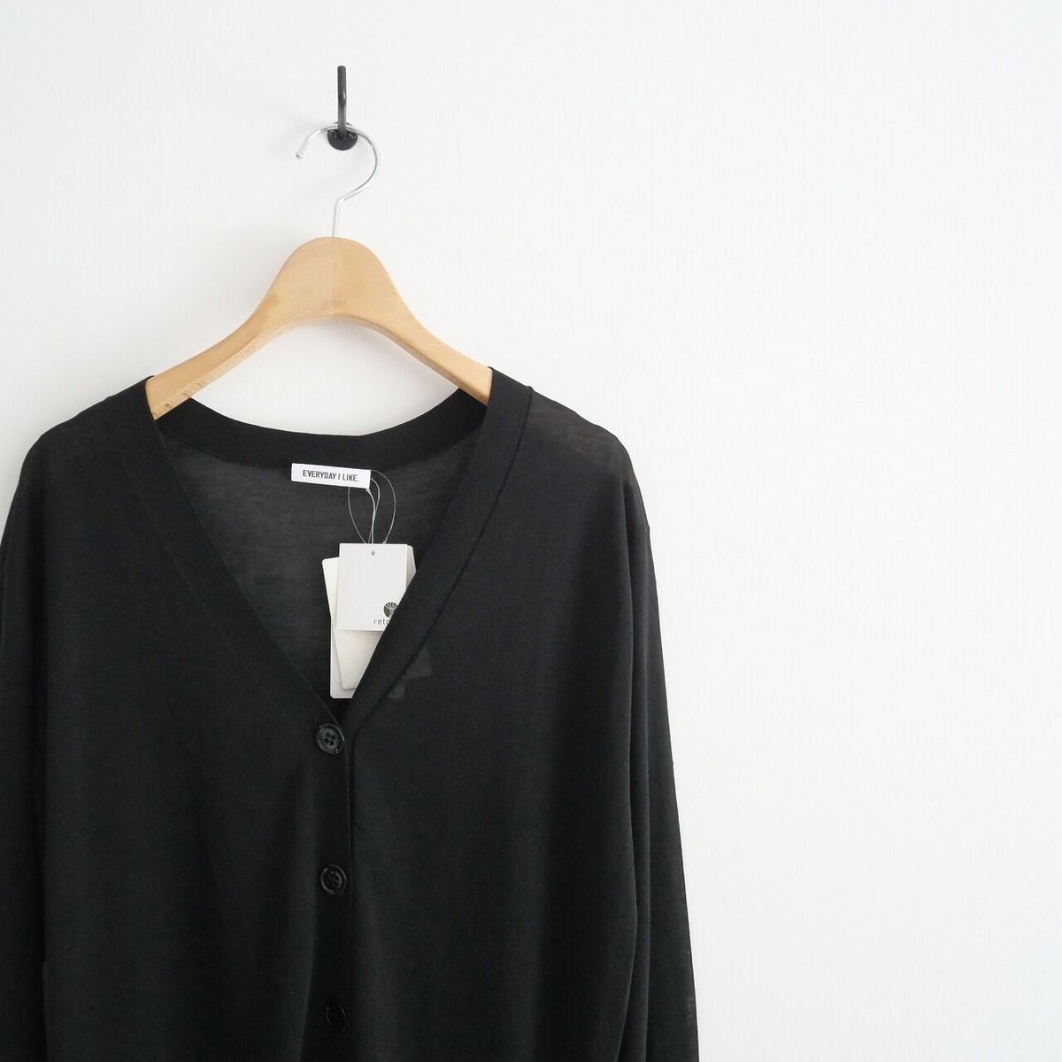 2023 / 未使用 / DEUXIEME CLASSE / Cotton Sheer Vネッ