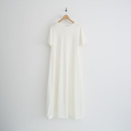 2024SS / 未使用 / CELERI / Deuxieme Classe / BACK スリットワンピース / 24040510001010 / 2507-2194