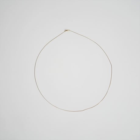 2023 / GIGI / Gold line necklace 45cm / 2410-0082