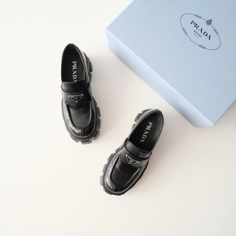 新品 PRADA プラダ ローファー モノリス ブラッシュドレザー 