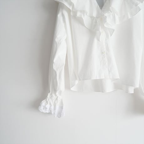 2024 / 未使用 / IENA二子玉川店限定品 / VIOLETTE ROOM / LACE BLOUSE  / 24051910001330 / 2412-0114