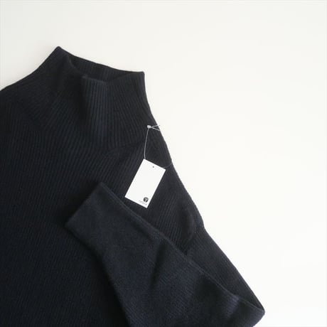 〇2023AW / DEUXIEME CLASSE / BLANC アゼ タートルネックプルオーバー / 23080500420030 / 2508-0767