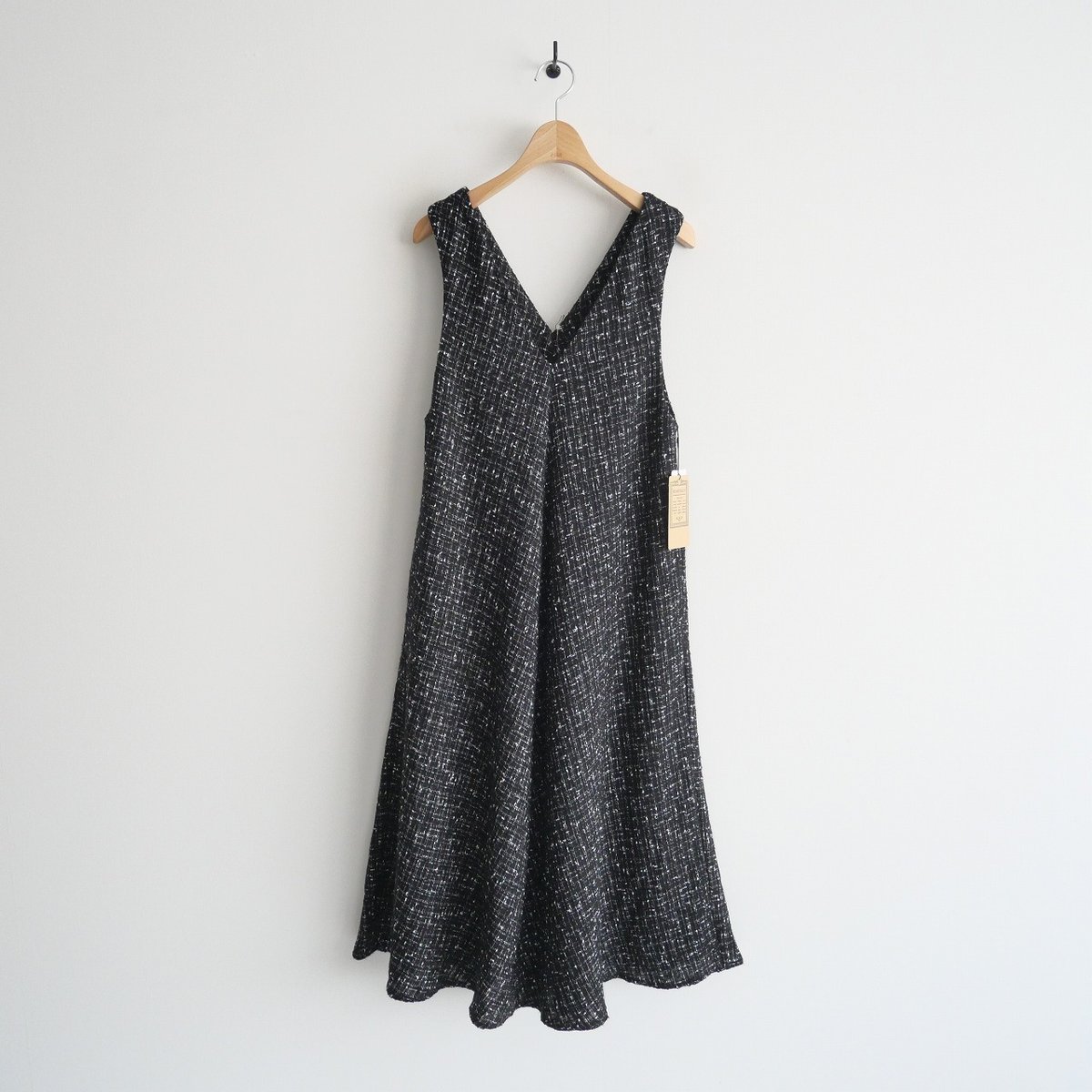 2023 / 未使用 / BEARDSLEY / 《春にも着れる》ツイードフレアー