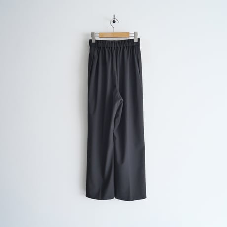 2023 / yori / ノンアイロンワイドパンツ / YR22-23138AW / 2402-2124