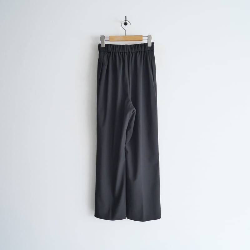 2023 / yori / ノンアイロンワイドパンツ / YR22-23138AW / 240 2023 / yori / ノンアイロンワイドパンツ / YR22-23138AW / 240