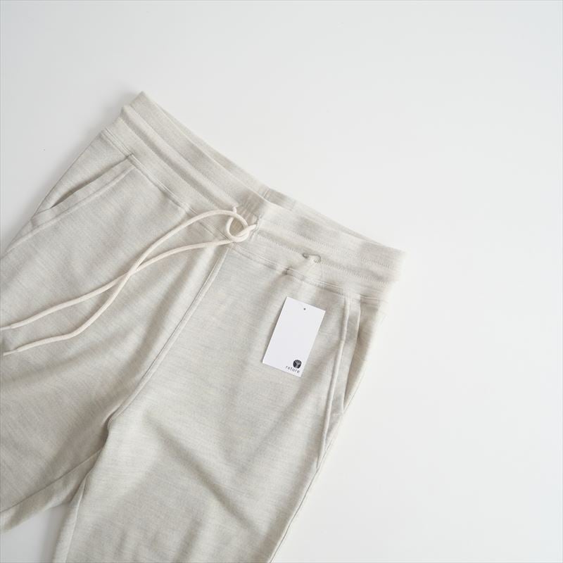 -M-［medium］スーパーウールパンツ phoebe / オートミール M-［medium］スーパーウールパンツ Phoebe / チャコールグレー