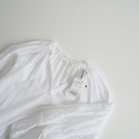 2022 / DEUXIEME CLASSE / Feminine ブラウス / 22051500703010 / 2309-0933