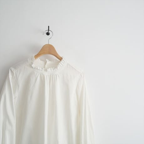 2025・人気完売色 / Porter des boutons / タックカラーブラウス / P-25066 / 2505-0489