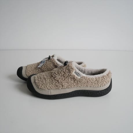 人気完売サイズ / 未使用 / KEEN / HOWSER III SLIDE　ボアシューズ / 1029437 / 2412-0887