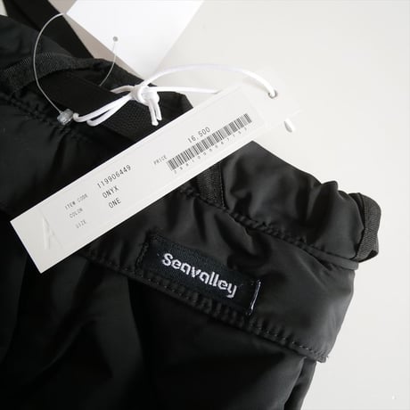継続販売品・人気完売色 / SEA SEAVALLEY MINI HELMET BAG 119906449 / 2604-1151