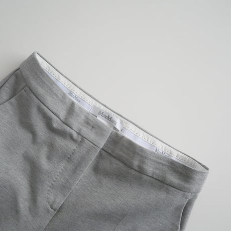 2021 / Max Mara / テーパードパンツ / 178601196 / 2310-0395
